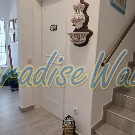 Maison Typique - By Paradisewaves Gasthuis *