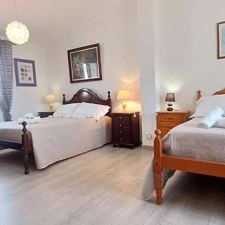 Guest house Maison Typique - By Paradisewaves